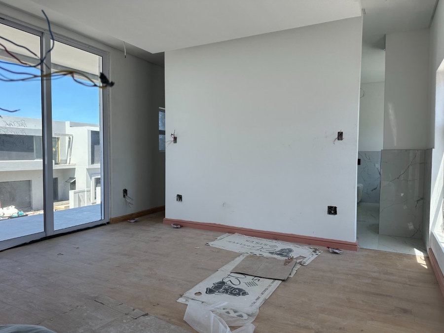 4 Bedroom Property for Sale in Sandown Western Cape